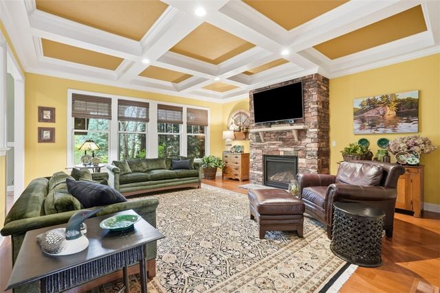 195 Seneca PL, Marshall, PA 16046