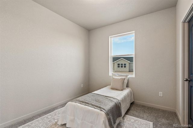 559 E Bayview Drive, Pueblo West, CO 81007