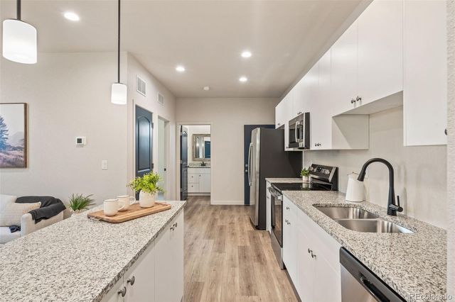 559 E Bayview Drive, Pueblo West, CO 81007