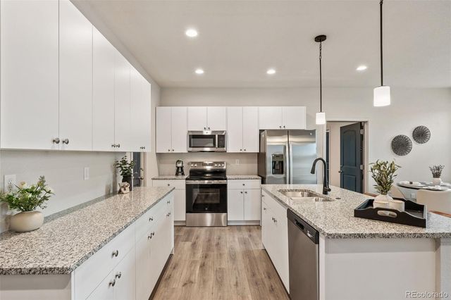 559 E Bayview Drive, Pueblo West, CO 81007