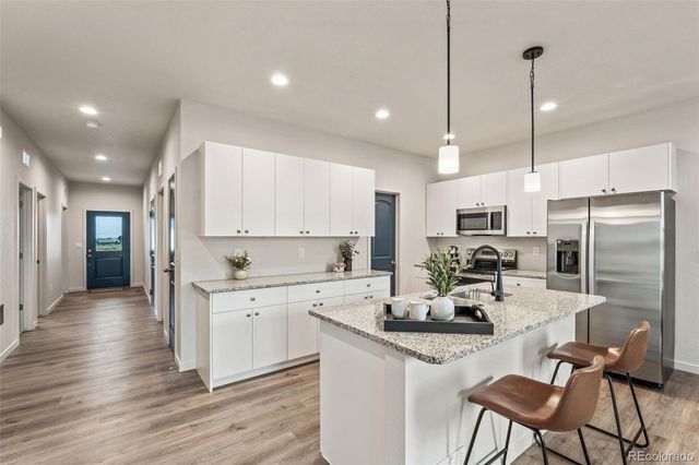 559 E Bayview Drive, Pueblo West, CO 81007