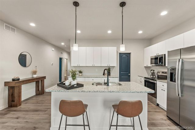 559 E Bayview Drive, Pueblo West, CO 81007