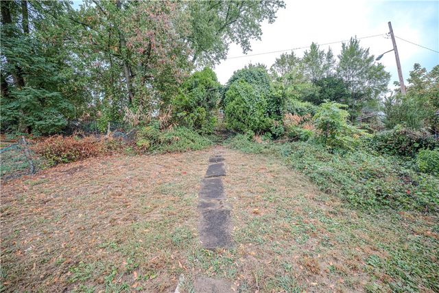 2007 Plainview, Brookline, PA 15226