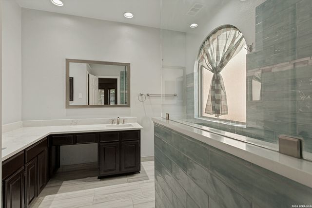 15006 Oak Briar, San Antonio, TX 78232