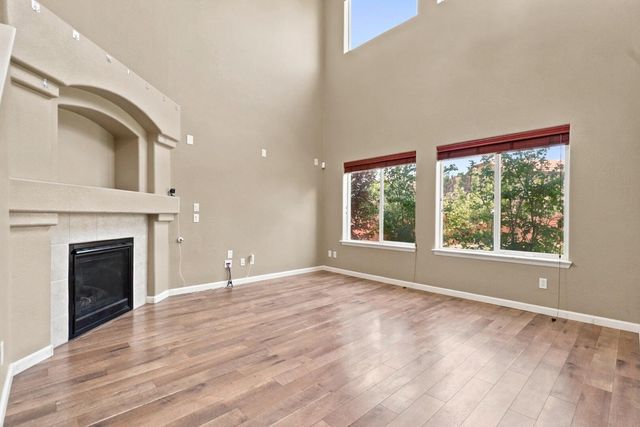 322 Tierra Rosa Place NE, Rio Rancho, NM 87124