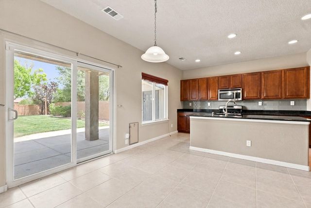 322 Tierra Rosa Place NE, Rio Rancho, NM 87124