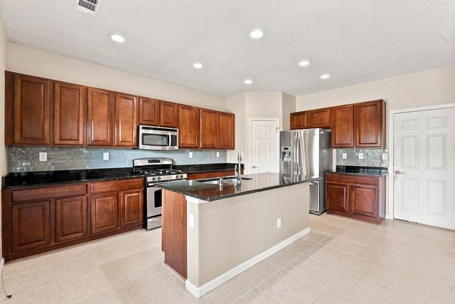 322 Tierra Rosa Place NE, Rio Rancho, NM 87124