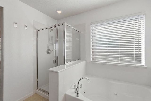 322 Tierra Rosa Place NE, Rio Rancho, NM 87124