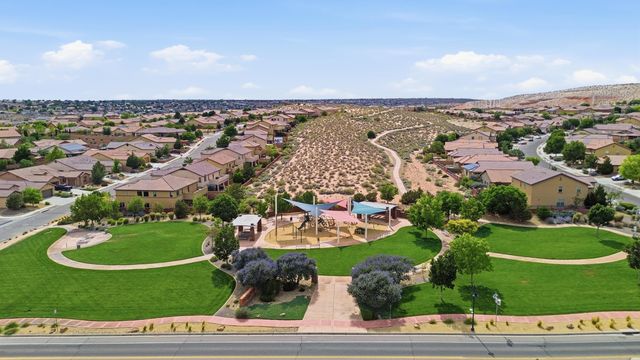 322 Tierra Rosa Place NE, Rio Rancho, NM 87124