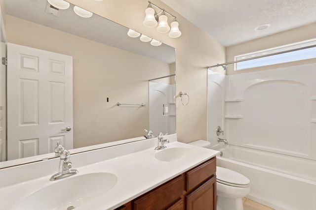 322 Tierra Rosa Place NE, Rio Rancho, NM 87124