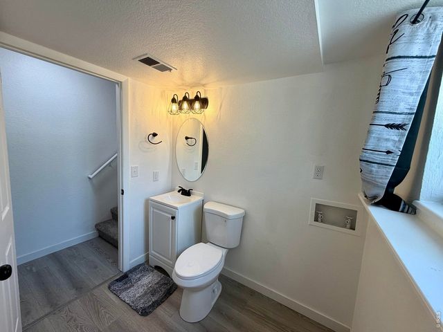 4422 W 9th St, Greeley, CO 80634