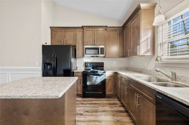 111 Academy Drive, Pickens, SC 29671