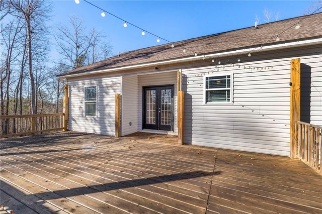 111 Academy Drive, Pickens, SC 29671