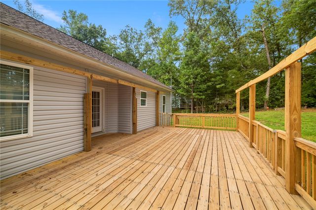 111 Academy Drive, Pickens, SC 29671