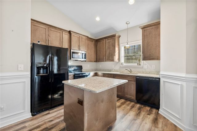 111 Academy Drive, Pickens, SC 29671