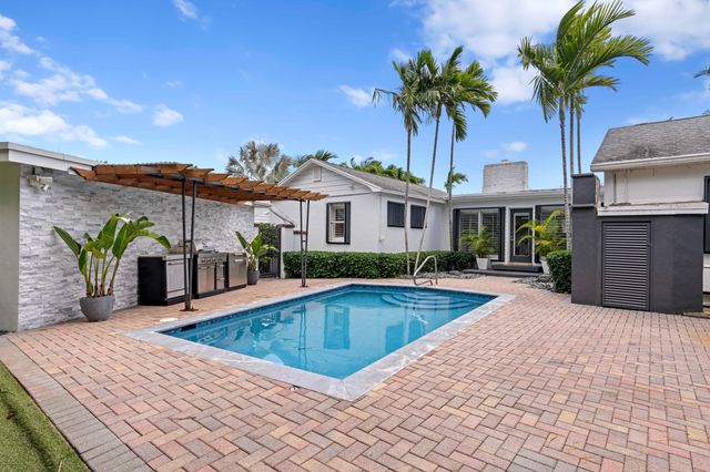 338 Princeton Drive, Lake Worth Beach, FL 33460
