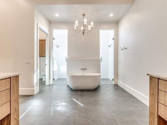 6001 Rare Eagle Court, Kingston, OK 73439