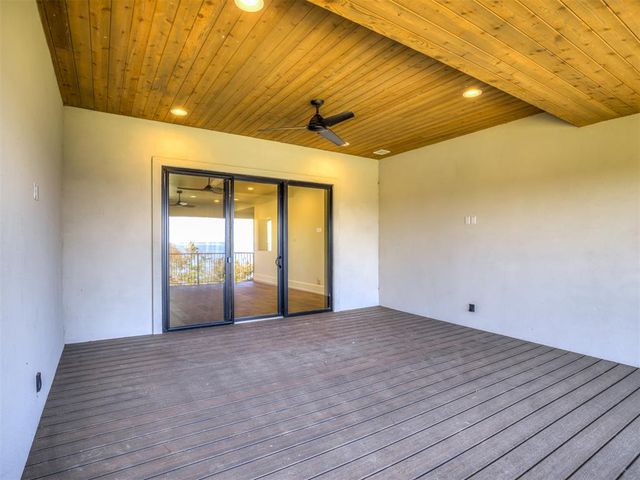 6001 Rare Eagle Court, Kingston, OK 73439