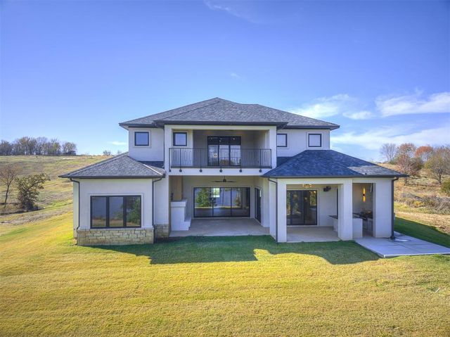 6001 Rare Eagle Court, Kingston, OK 73439