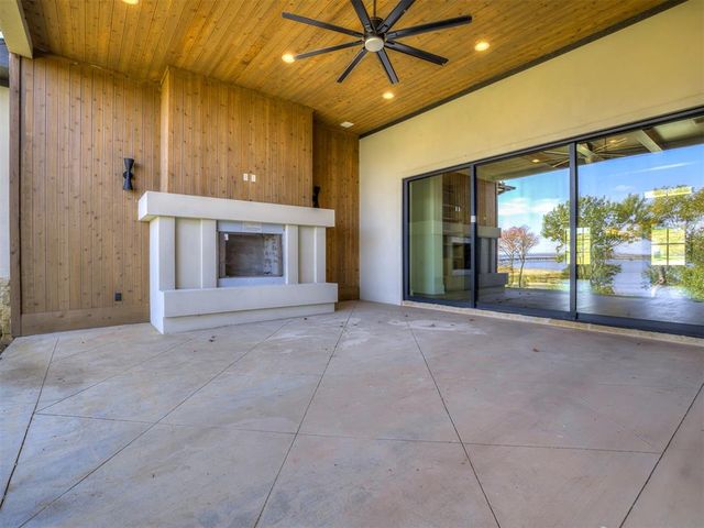 6001 Rare Eagle Court, Kingston, OK 73439