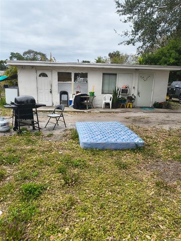 5718 Mckinley St, Hollywood, FL 33021