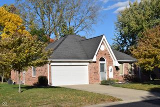 1247 Holiday Lane E, Brownsburg, IN 46112