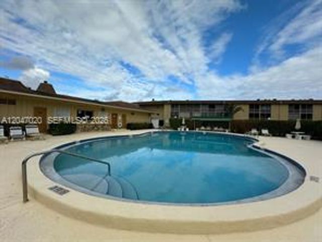 500 Village Green Circle W 215, Palm Springs, FL 33461
