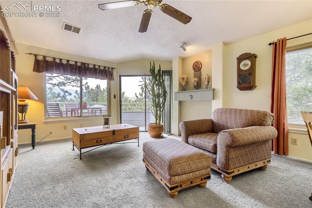 3636 Iguana Drive, Colorado Springs, CO 80910 — photo 2