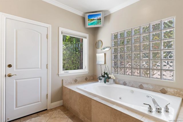 3537 Rosa Way, Fallbrook, CA 92028