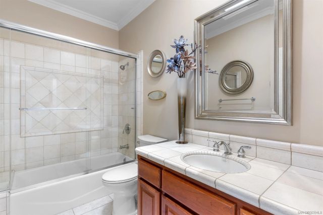 3537 Rosa Way, Fallbrook, CA 92028