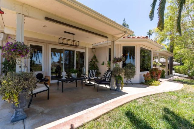 3537 Rosa Way, Fallbrook, CA 92028