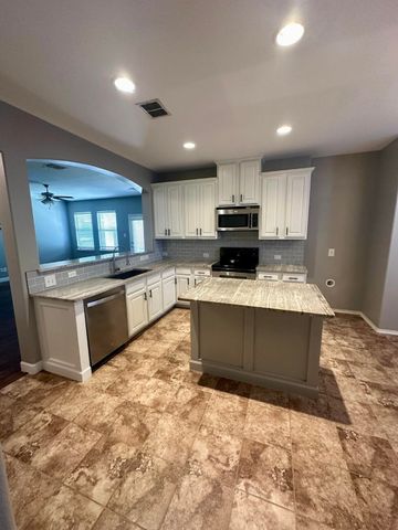 900 Lake Worth Trail, Little Elm, TX 75068