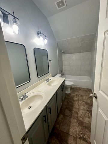 900 Lake Worth Trail, Little Elm, TX 75068