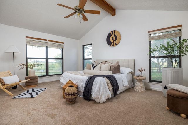 800 County Road 458 RD, Coupland, TX 78615