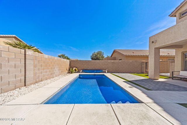 11132 W Coppertail Drive, Marana, AZ 85653