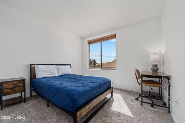 11132 W Coppertail Drive, Marana, AZ 85653