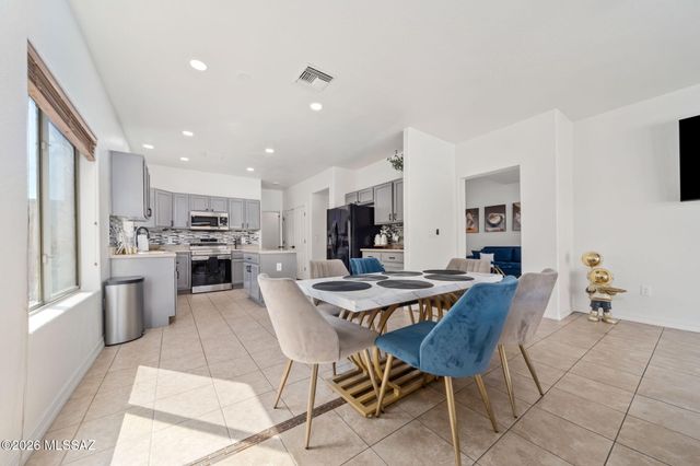 11132 W Coppertail Drive, Marana, AZ 85653