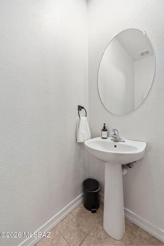 11132 W Coppertail Drive, Marana, AZ 85653