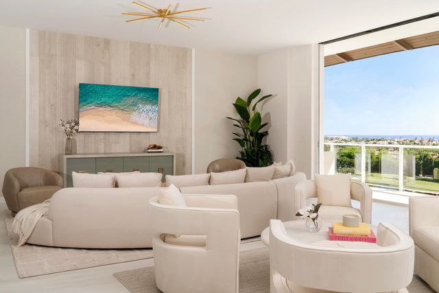 220 SE Mizner Boulevard Ph907, Boca Raton, FL 33432