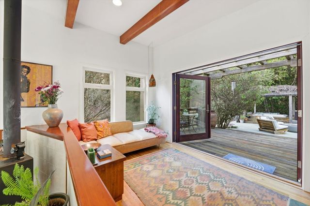 23185 Old Santa Cruz Highway, Los Gatos, CA 95033