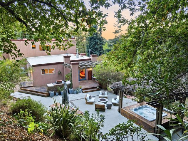 23185 Old Santa Cruz Highway, Los Gatos, CA 95033