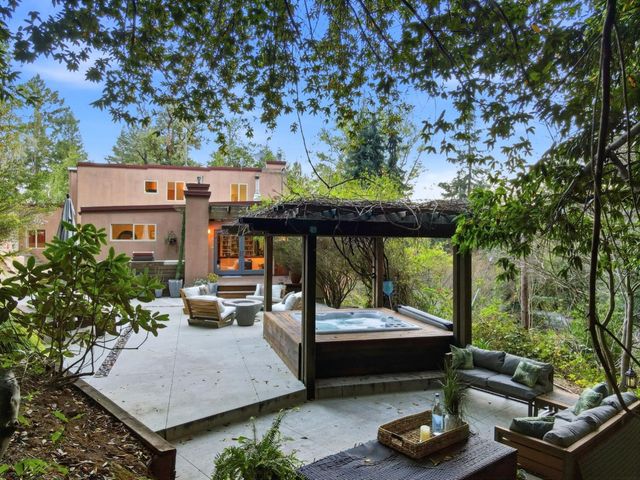 23185 Old Santa Cruz Highway, Los Gatos, CA 95033