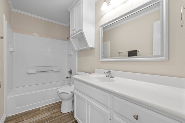 9121 Wolf Creek Drive, Waco, TX 76712