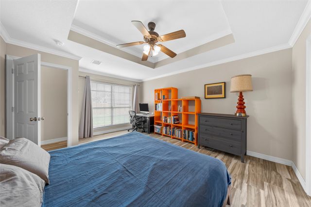 9121 Wolf Creek Drive, Waco, TX 76712