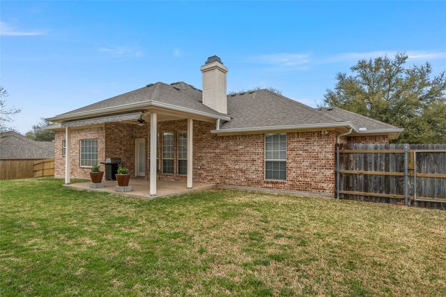 9121 Wolf Creek Drive, Waco, TX 76712