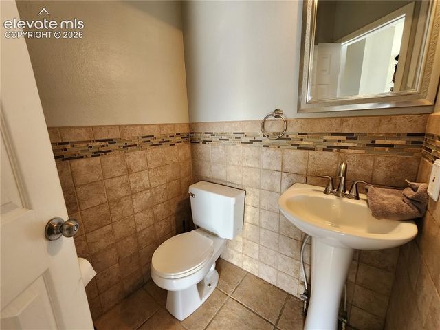1512 Coolcrest Drive, Colorado Springs, CO 80906