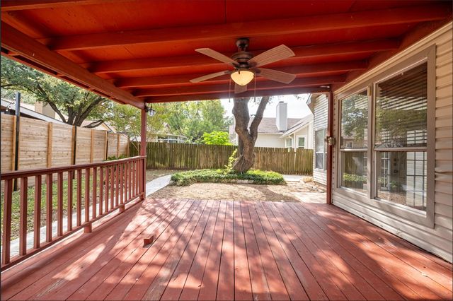 12505 Hunters Chase DR, Austin, TX 78729