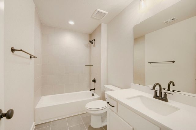 9912 Oak Glade Drive, Denton, TX 76207