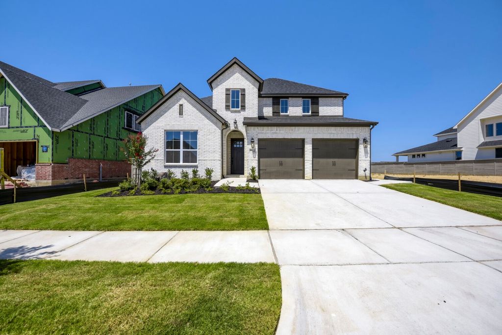 9912 Oak Glade Drive, Denton, TX 76207