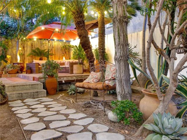 1522 N Avenue 49, Los Angeles, CA 90042